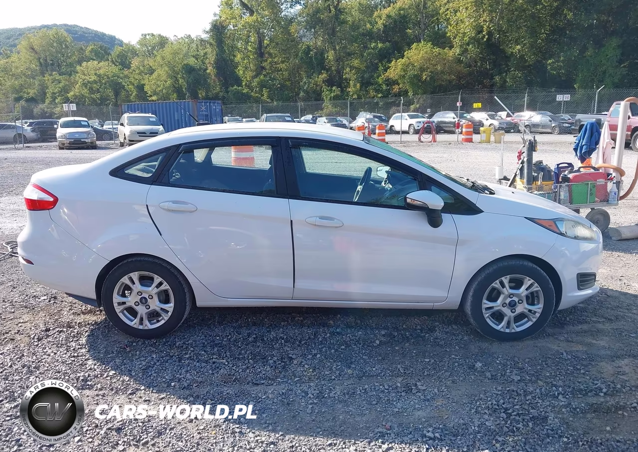 2015 Ford Fiesta Se VIN:3FADP4BJXFM160358 - 13