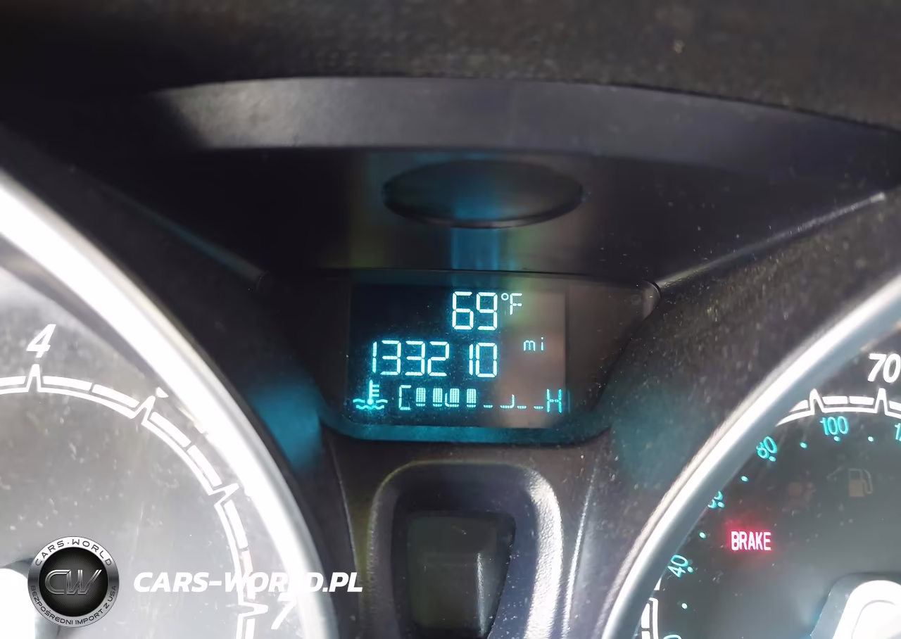 2015 Ford Fiesta Se VIN:3FADP4BJXFM160358 - 15