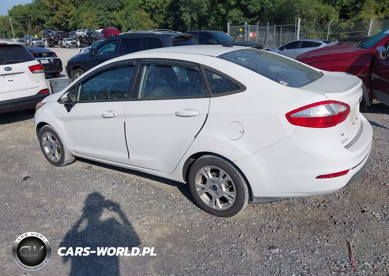 2015 Ford Fiesta Se VIN:3FADP4BJXFM160358 - 3
