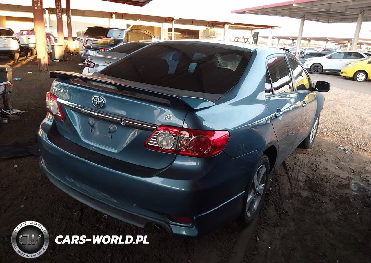 2013 Toyota Corolla S VIN:5YFBU4EE2DP144458 - 4