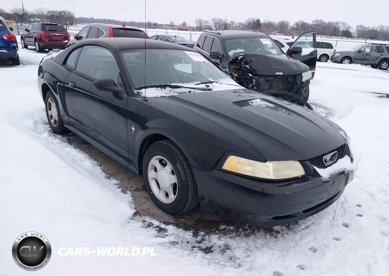 2000 Ford Mustang