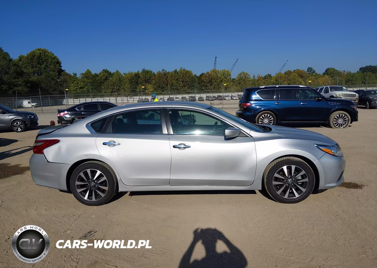 2018 Nissan Altima 2.5 Sv VIN:1N4AL3AP0JC116541 - 13