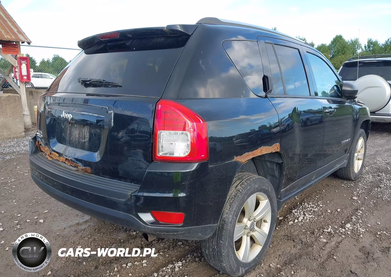 2012 Jeep Compass Sport VIN:1C4NJDBBXCD635314 - 4