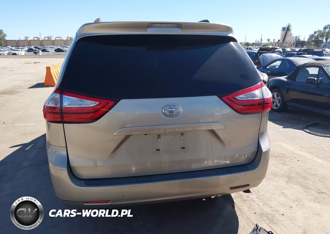 2016 Toyota Sienna Le 8 Passenger VIN:5TDKK3DC5GS714559 - 17