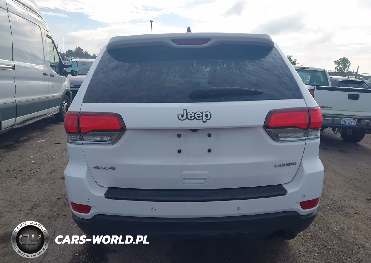 2020 Jeep Grand Cherokee Laredo E 4X4 VIN:1C4RJFAG6LC158526 - 16