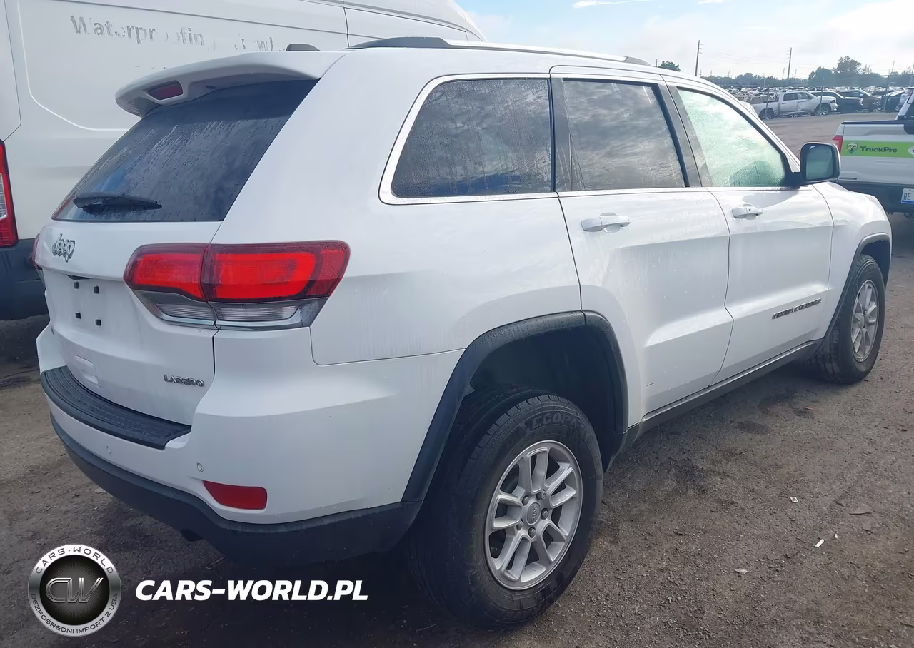 2020 Jeep Grand Cherokee Laredo E 4X4 VIN:1C4RJFAG6LC158526 - 4