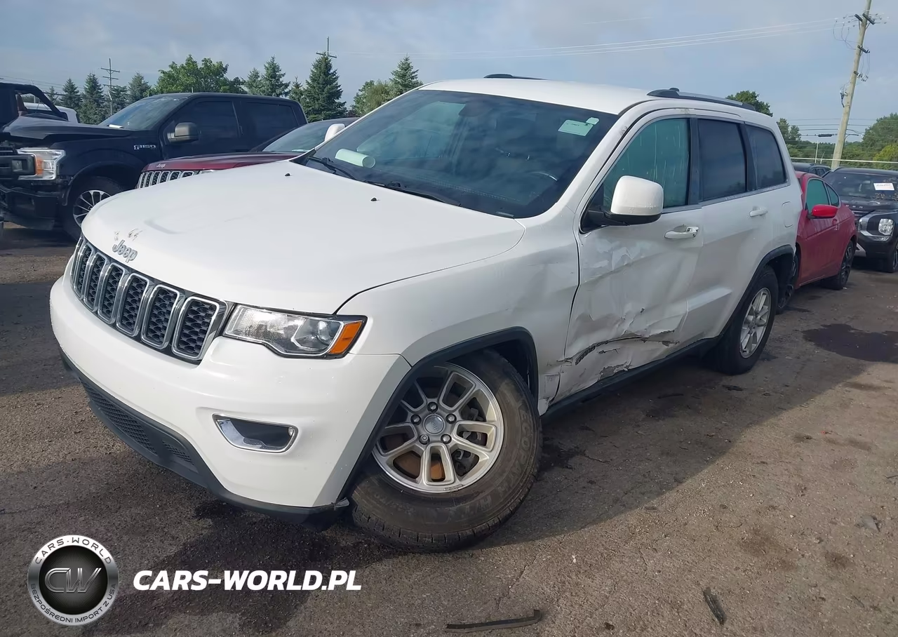 2020 Jeep Grand Cherokee Laredo E 4X4 VIN:1C4RJFAG6LC158526 - 6