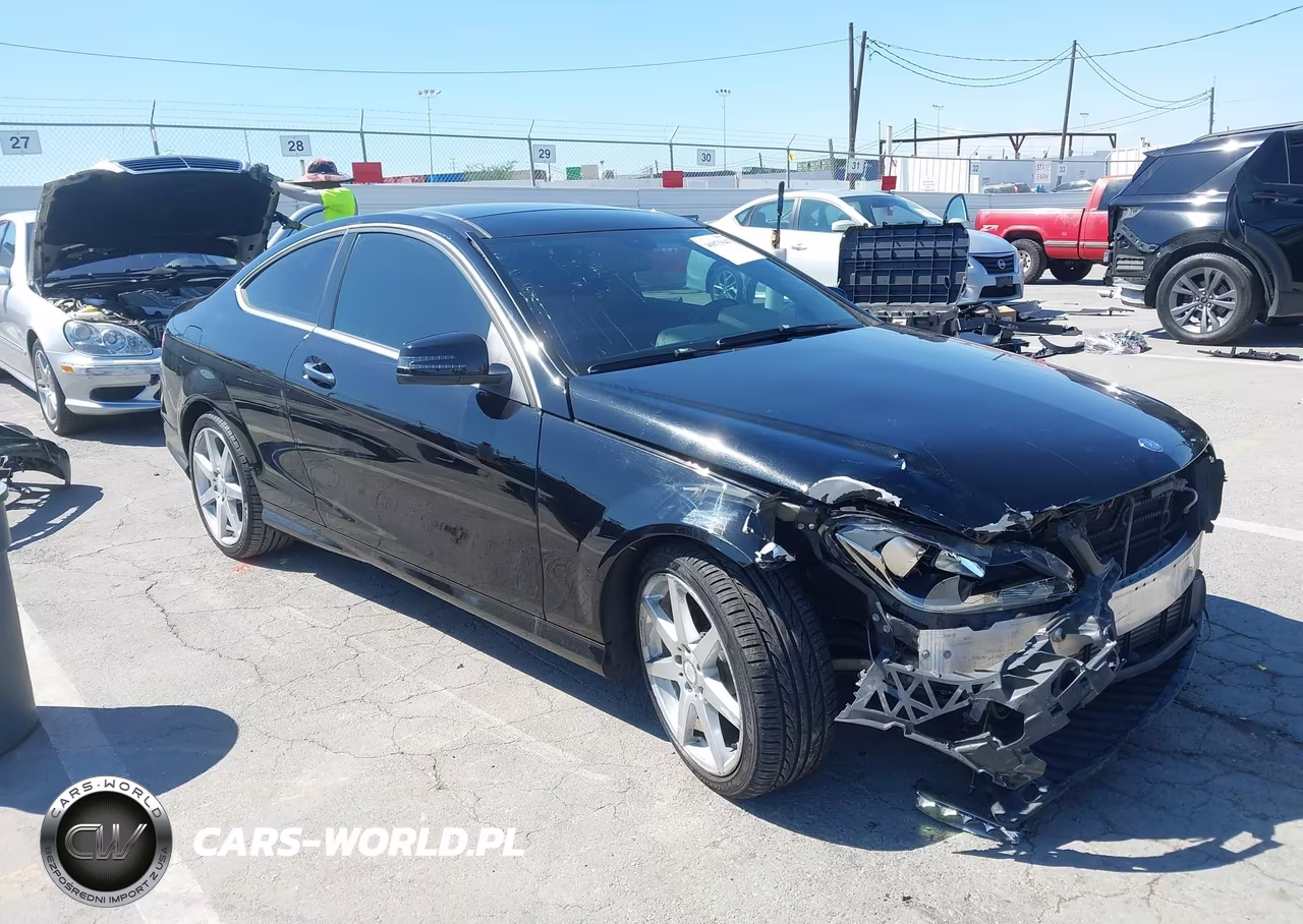 2014 Mercedes-Benz C 250 – zdjęcie 1 z 17