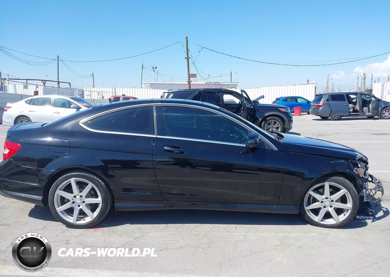 2014 Mercedes-Benz C 250 VIN:WDDGJ4HB9EG158706 - 14