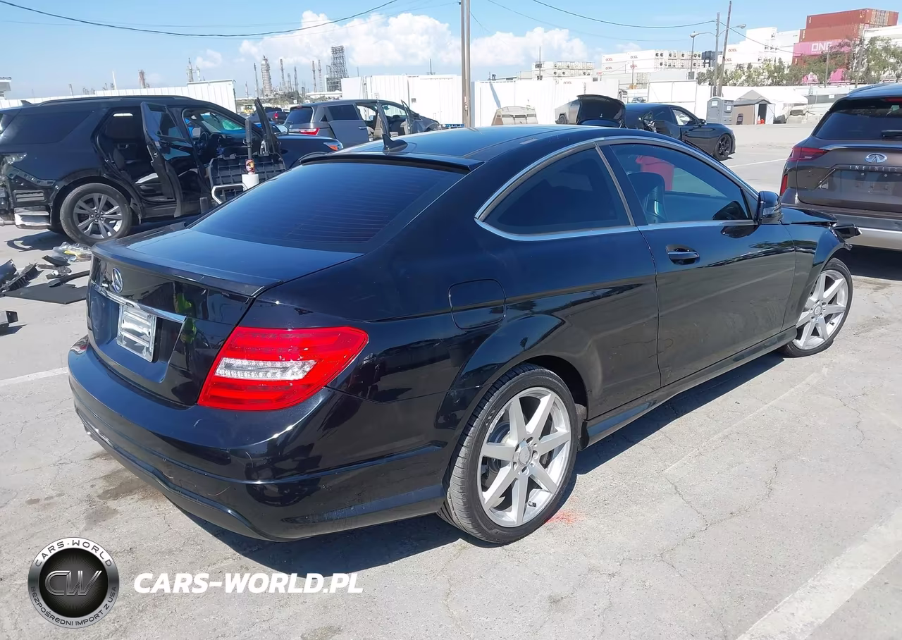 2014 Mercedes-Benz C 250 VIN:WDDGJ4HB9EG158706 - 4