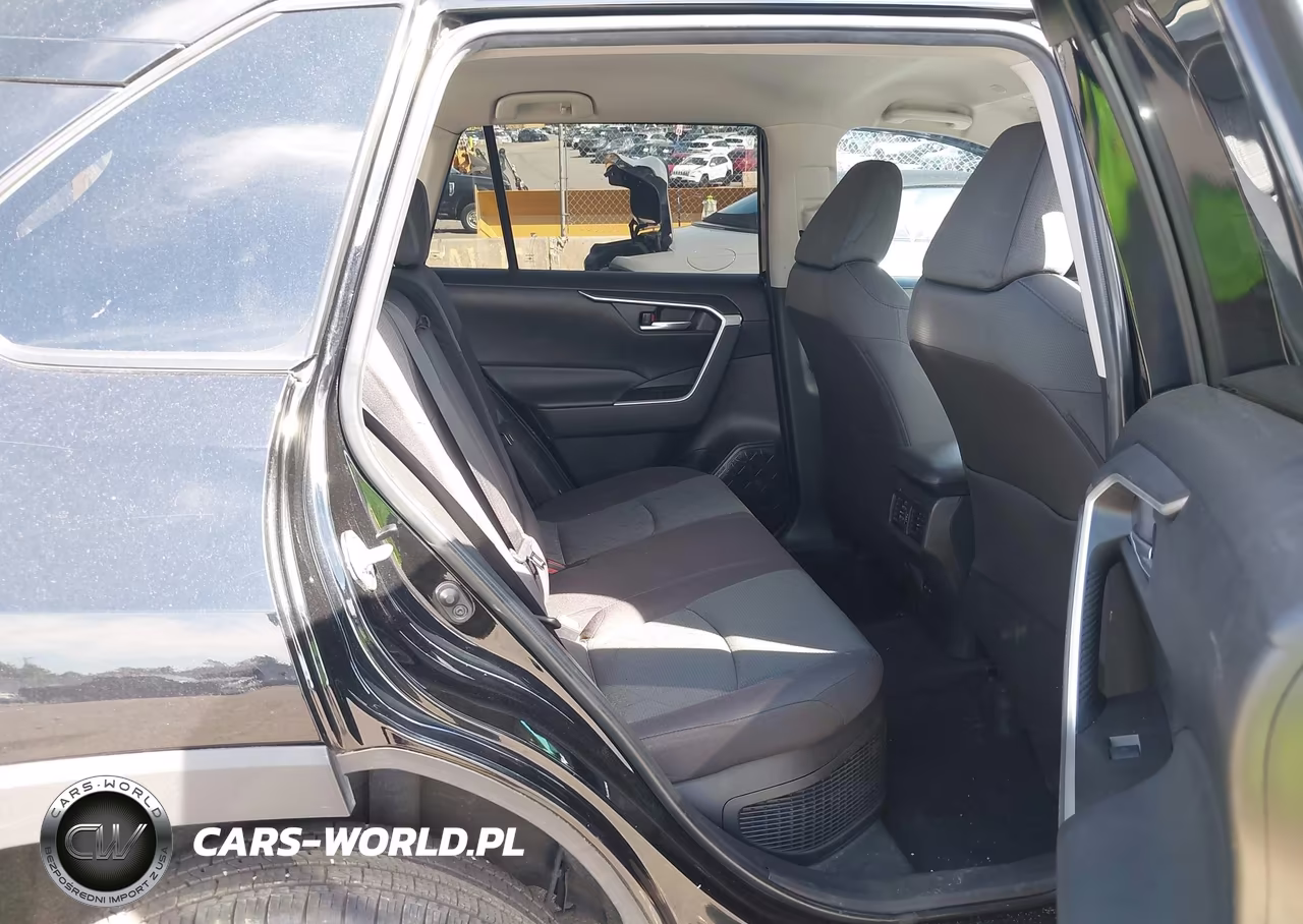 2024 Toyota Rav4 Hybrid Xle VIN:2T3RWRFV3RW199227 - 8