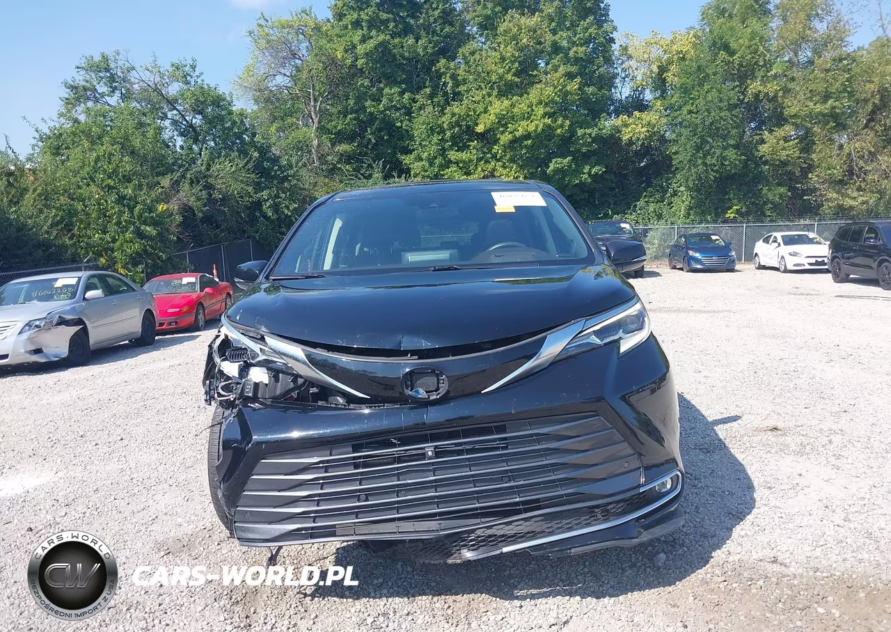 2022 Toyota Sienna Platinum VIN:5TDESKFC1NS058801 - 13