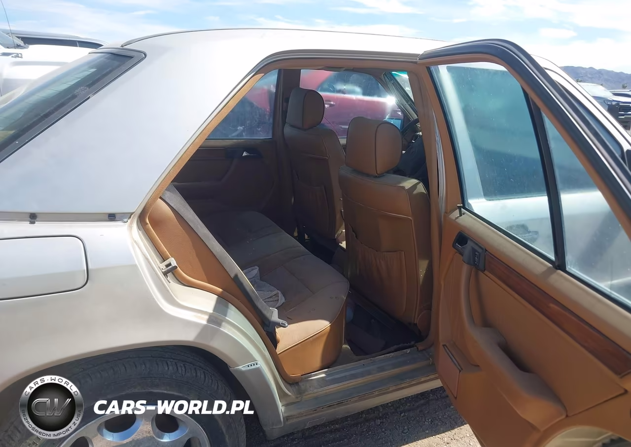 1994 Mercedes-Benz E 320 VIN:WDBEA32EXRC049892 - 8