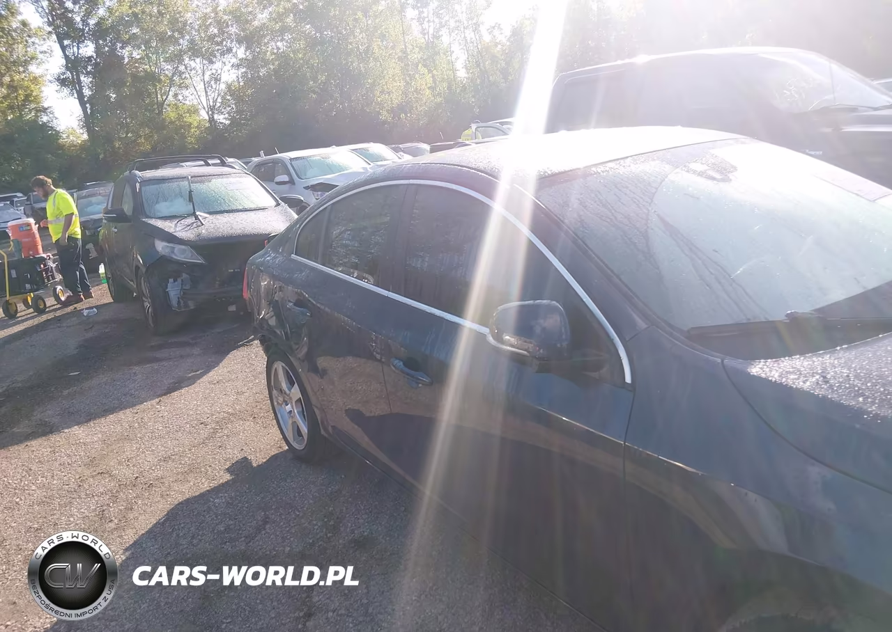 2012 Volvo S60 T5 VIN:YV1622FS8C2145542 - 13