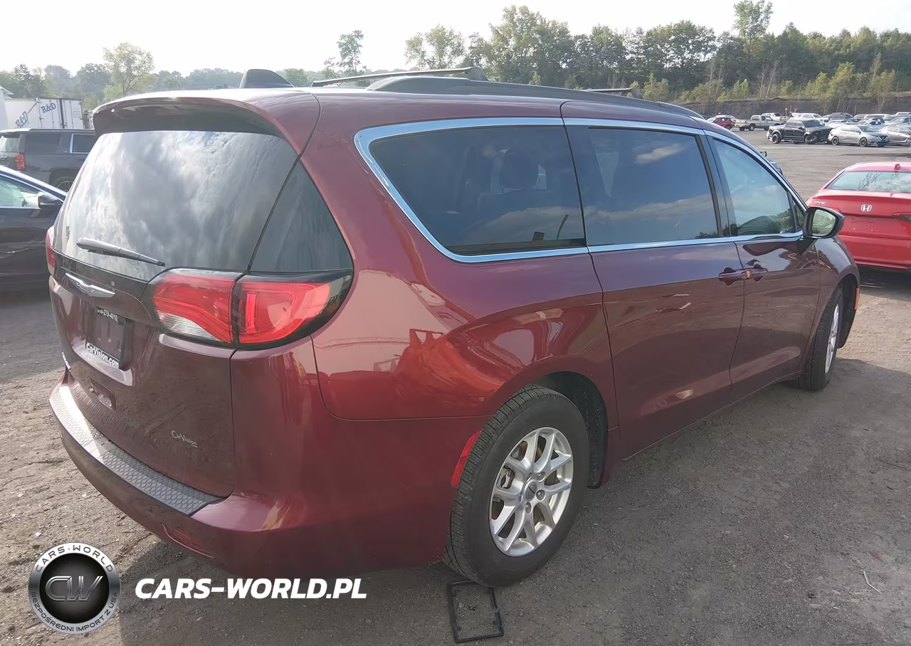 2021 Chrysler Voyager Lxi VIN:2C4RC1DG0MR549673 - 4