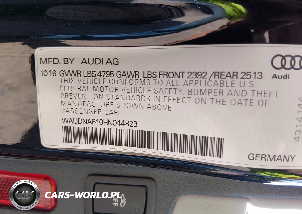 2017 Audi A4 2.0T Season Of Audi Premium VIN:WAUDNAF40HN044823 - 9