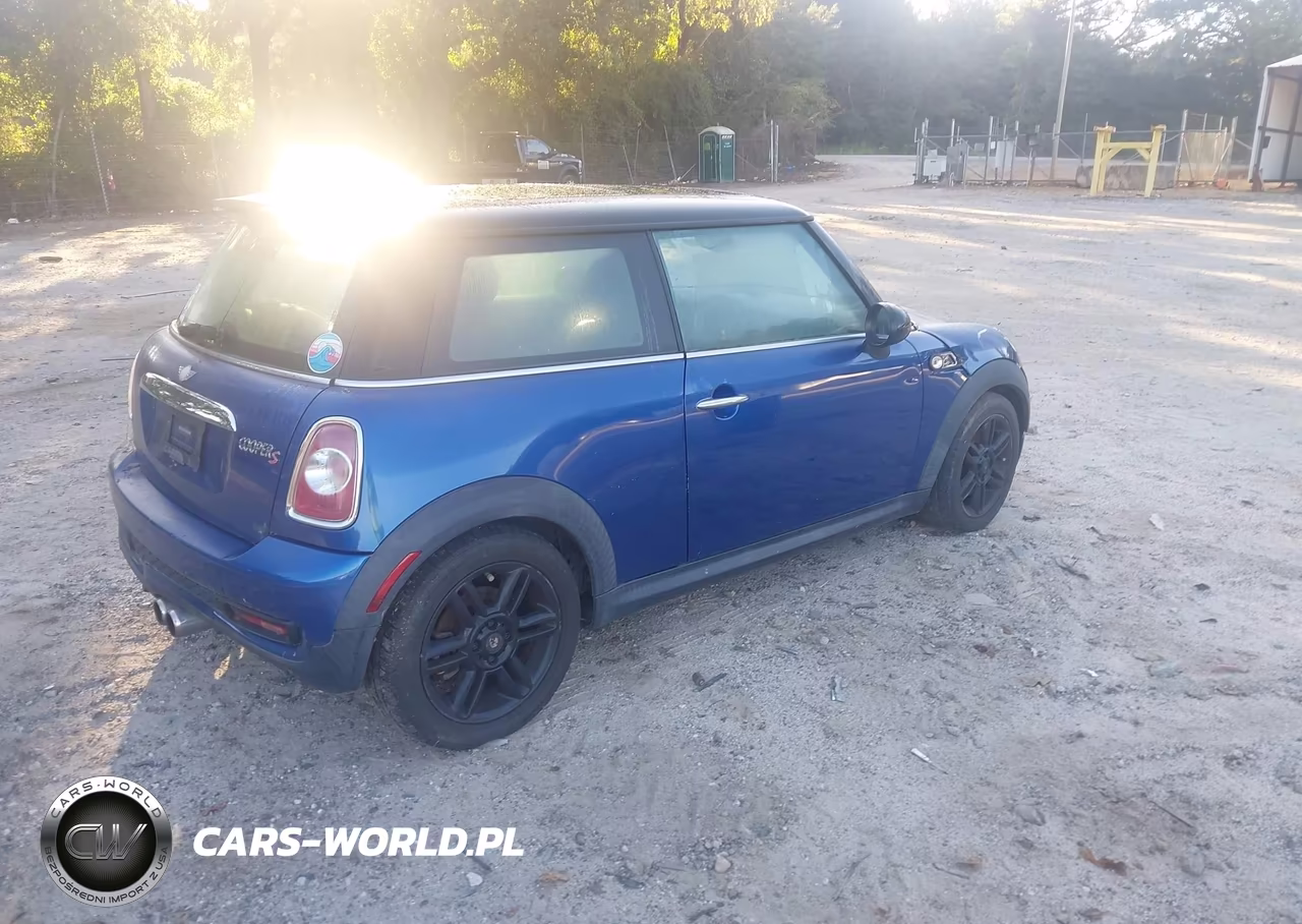 2012 Mini Cooper S VIN:WMWSV3C57CTY19445 - 4