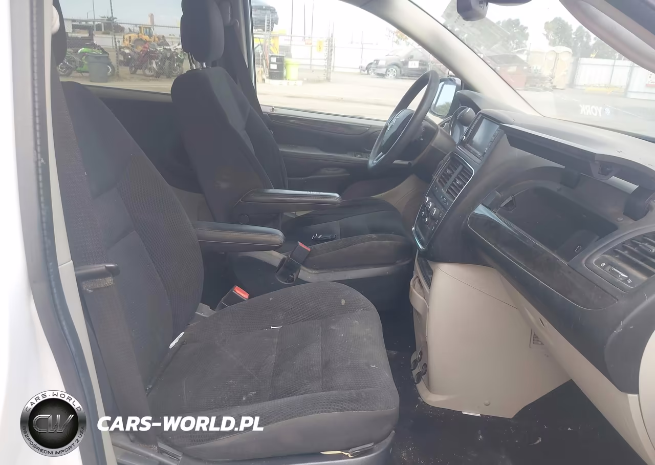 2019 Dodge Grand Caravan Se VIN:2C4RDGBG7KR807431 - 5