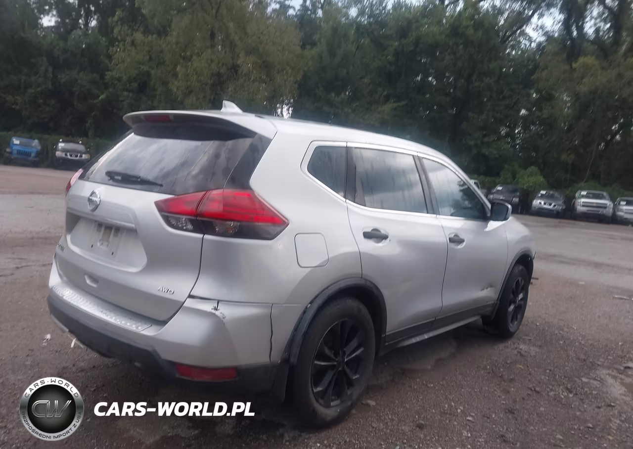 2017 Nissan Rogue S VIN:JN8AT2MV2HW004044 - 13