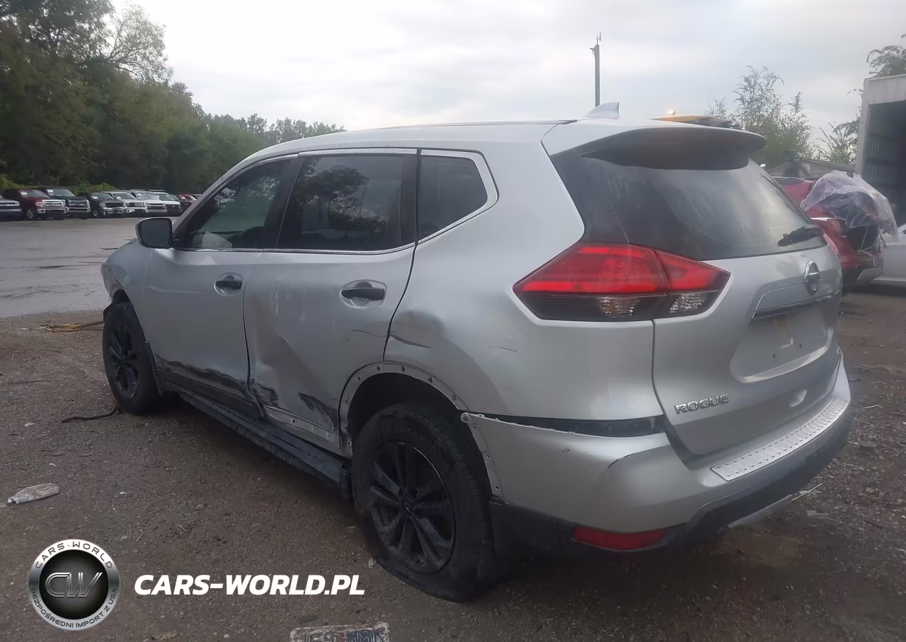 2017 Nissan Rogue S VIN:JN8AT2MV2HW004044 - 3