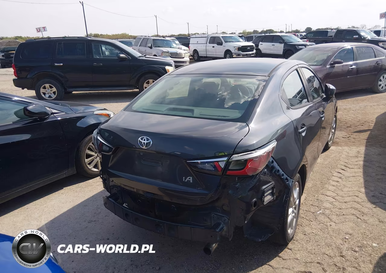2018 Toyota Yaris Ia VIN:3MYDLBYV0JY321467 - 19
