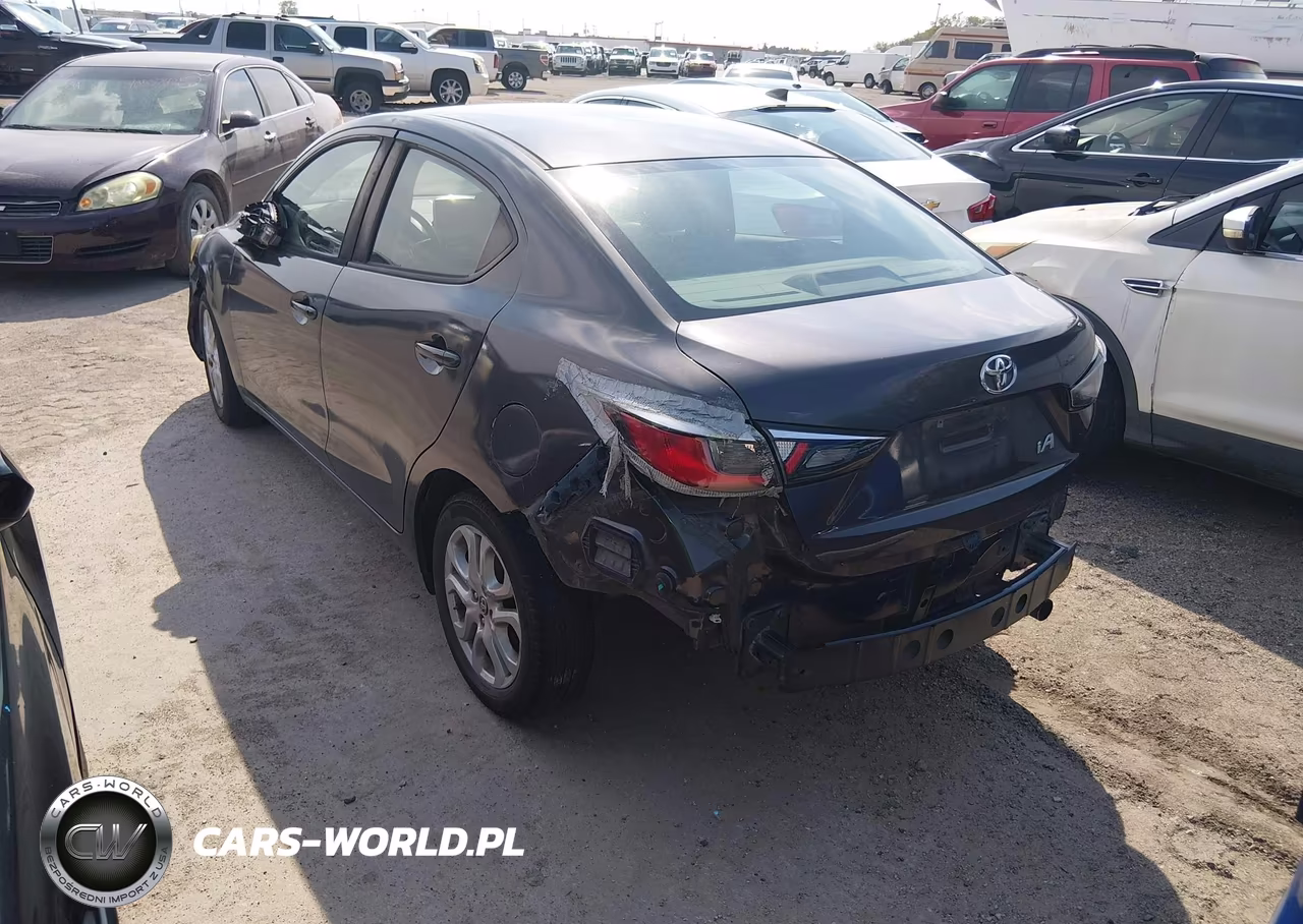 2018 Toyota Yaris Ia VIN:3MYDLBYV0JY321467 - 3