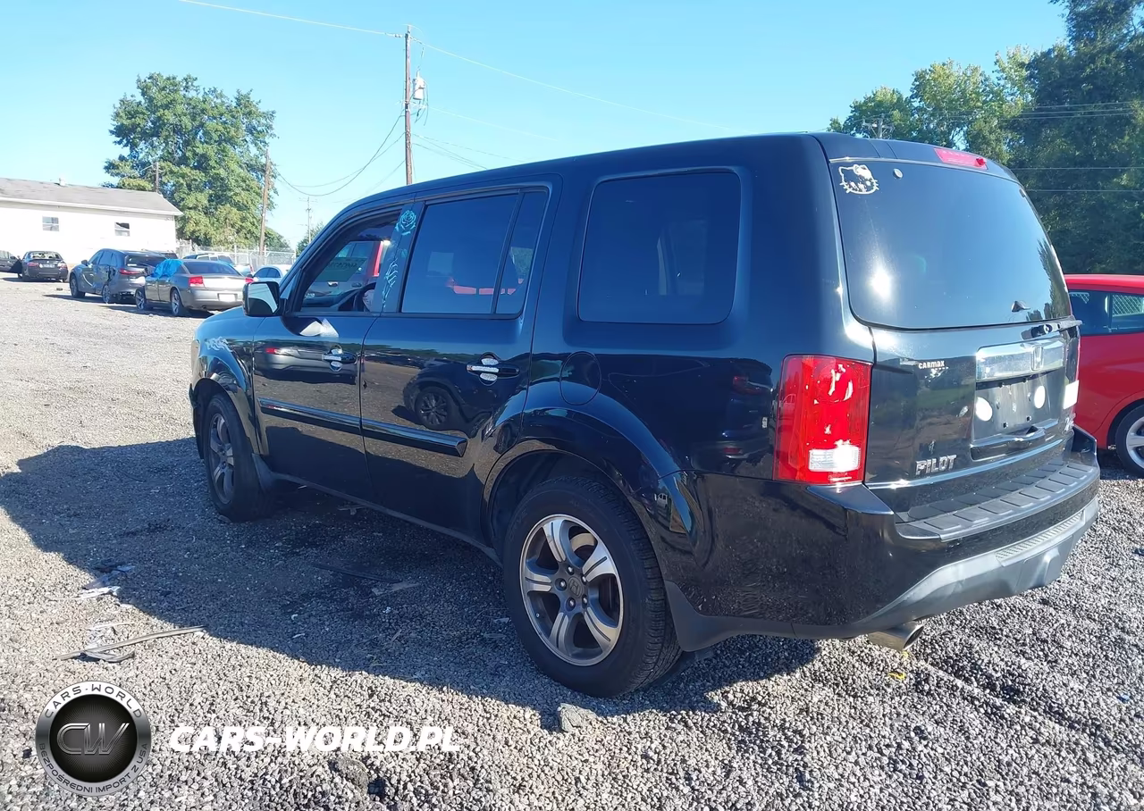 2015 Honda Pilot Se VIN:5FNYF4H35FB066206 - 3