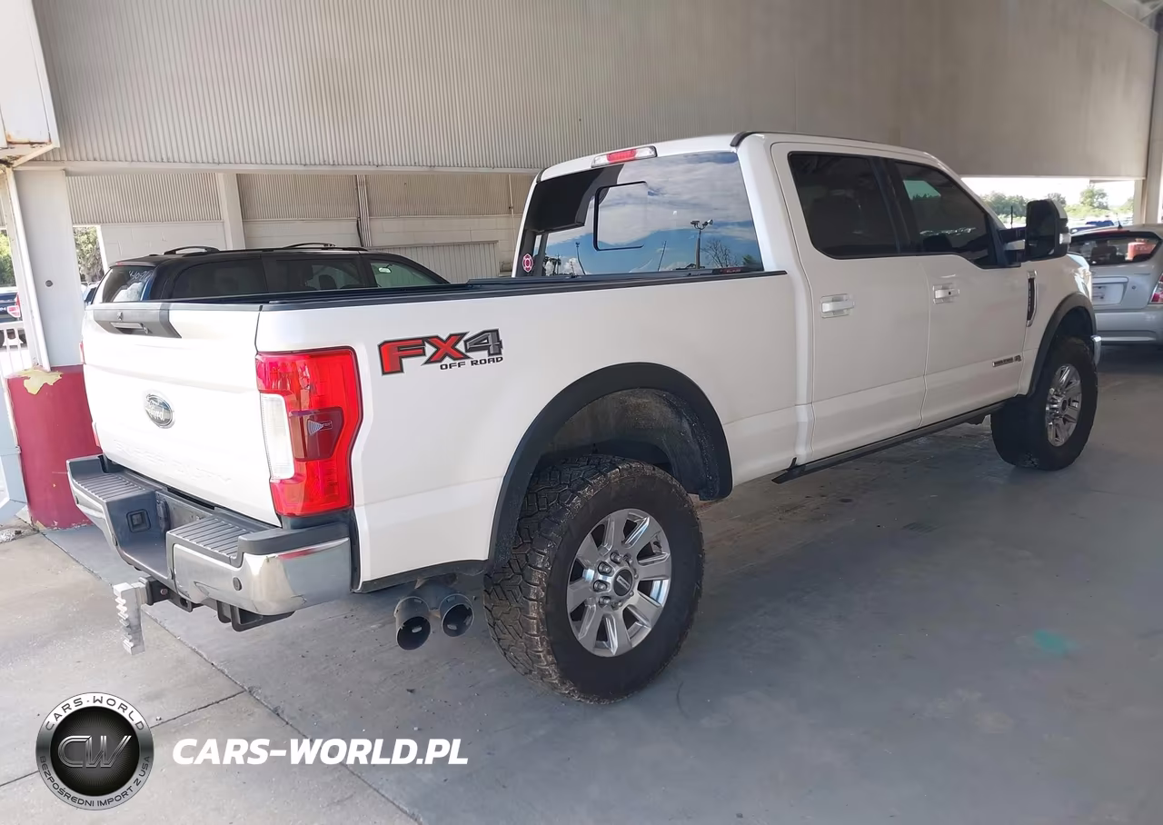 2017 Ford F-250 Lariat VIN:1FT7W2BT5HEE54341 - 4