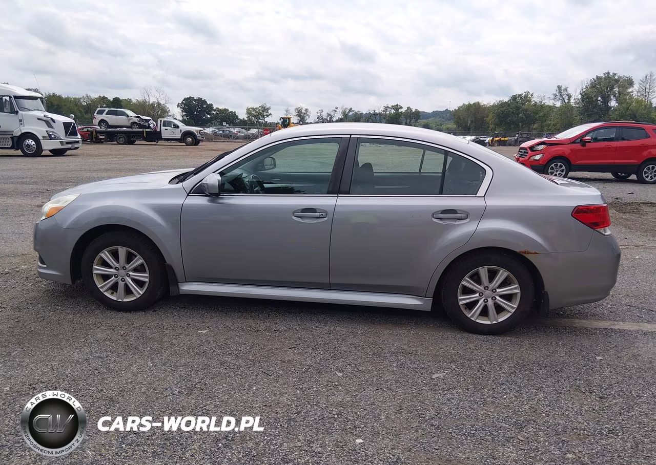 2011 Subaru Legacy 2.5I Premium VIN:4S3BMCC63B3250218 - 14