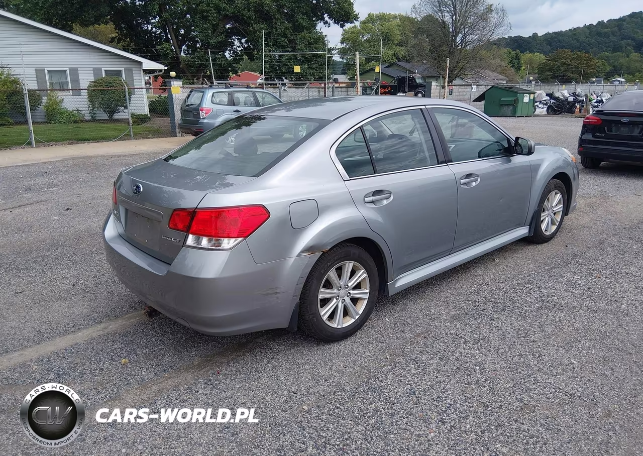 2011 Subaru Legacy 2.5I Premium VIN:4S3BMCC63B3250218 - 4