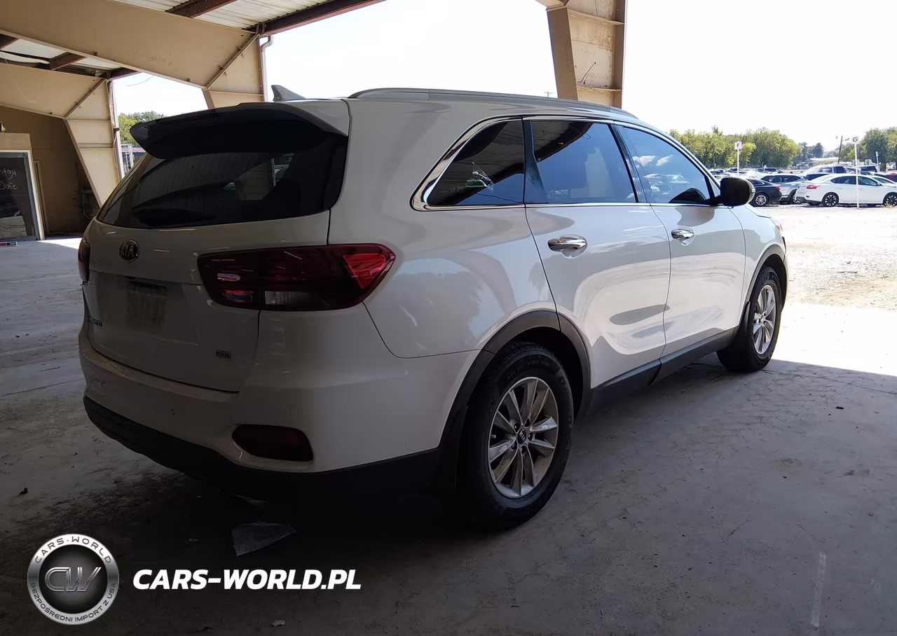 2019 Kia Sorento 2.4L Lx VIN:5XYPG4A38KG442872 - 4
