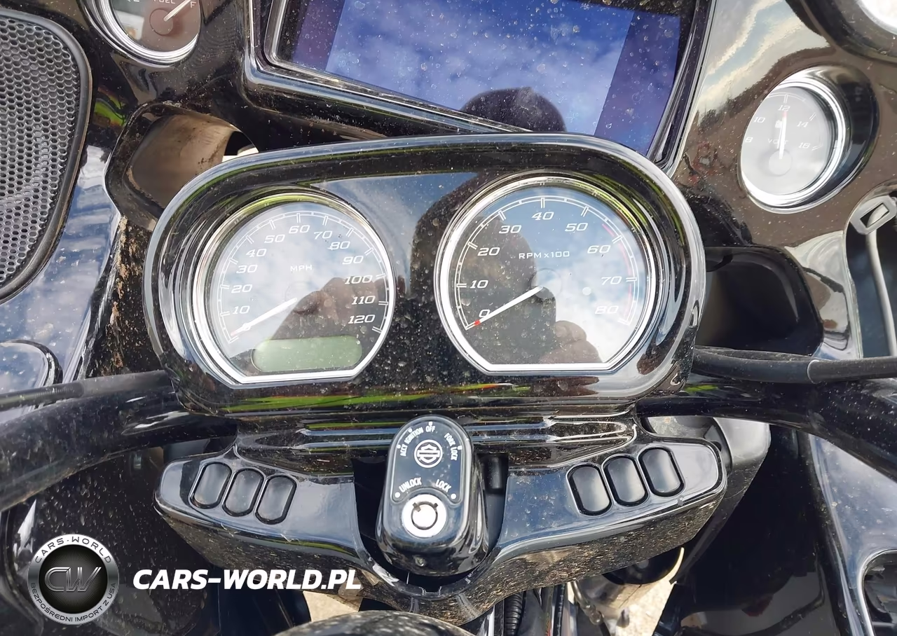 2020 Harley-Davidson Fltrxs VIN:1HD1KTP19LB662827 - 7