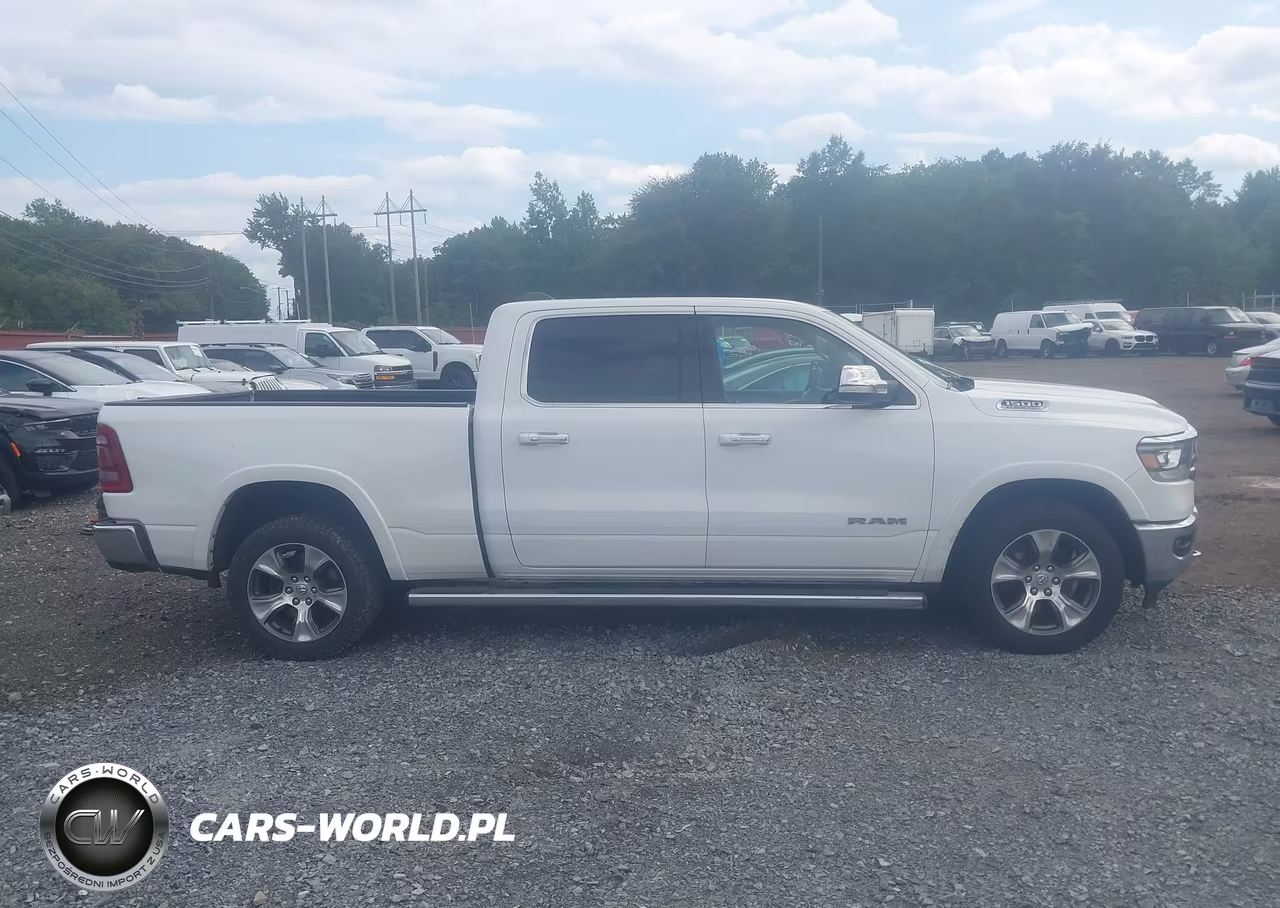 2020 Ram 1500 Laramie 4X4 6'4 Box VIN:1C6SRFRM5LN254518 - 13