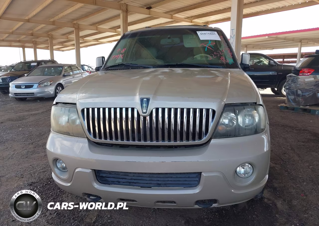 2004 Lincoln Navigator VIN:5LMFU28RX4LJ25243 - 6