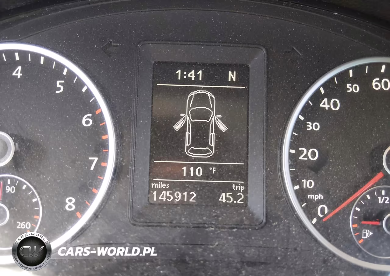 2012 Volkswagen Tiguan Le VIN:WVGAV7AX3CW555631 - 14