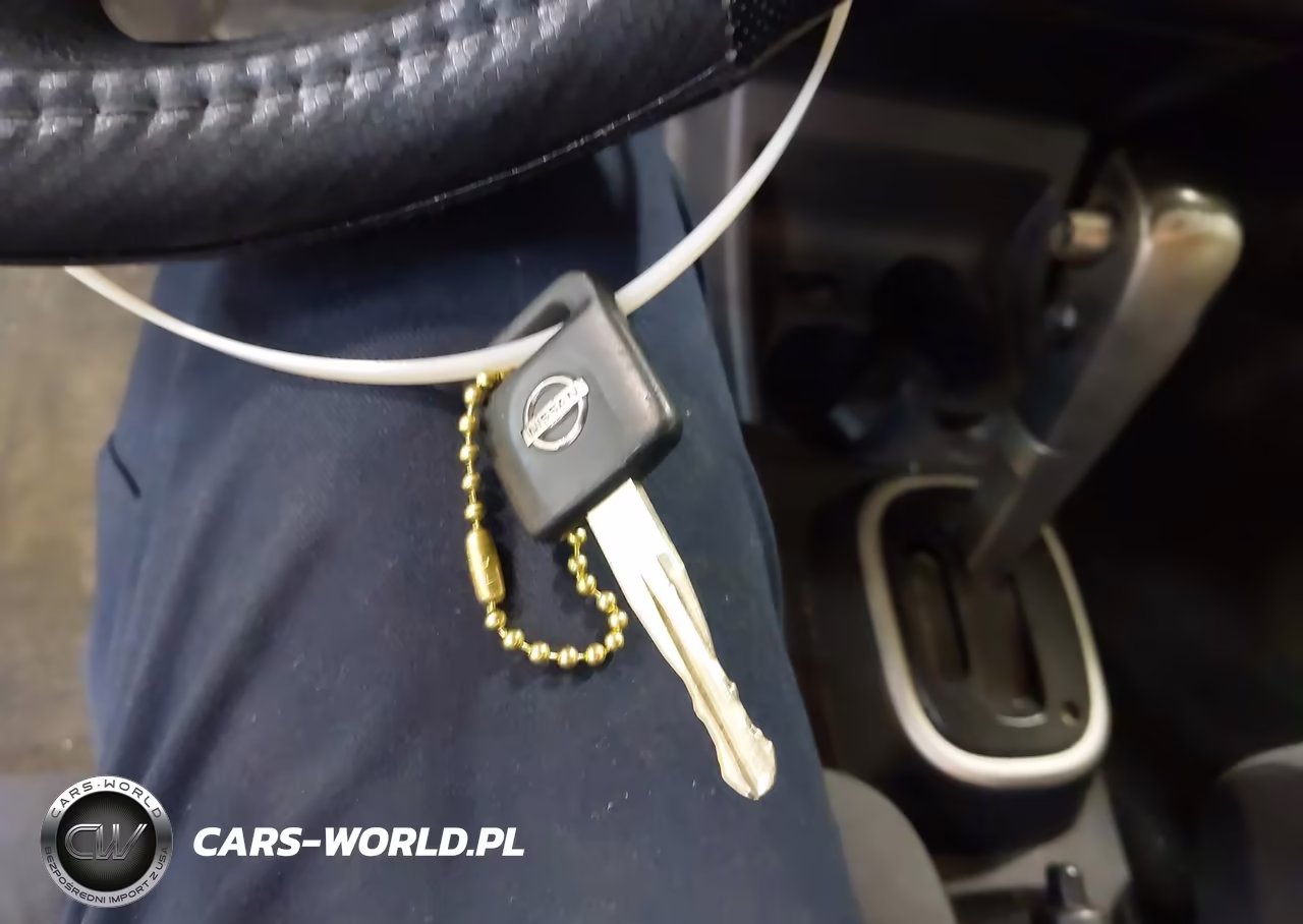 2008 Nissan Versa 1.8S VIN:3N1BC11E48L457279 - 11