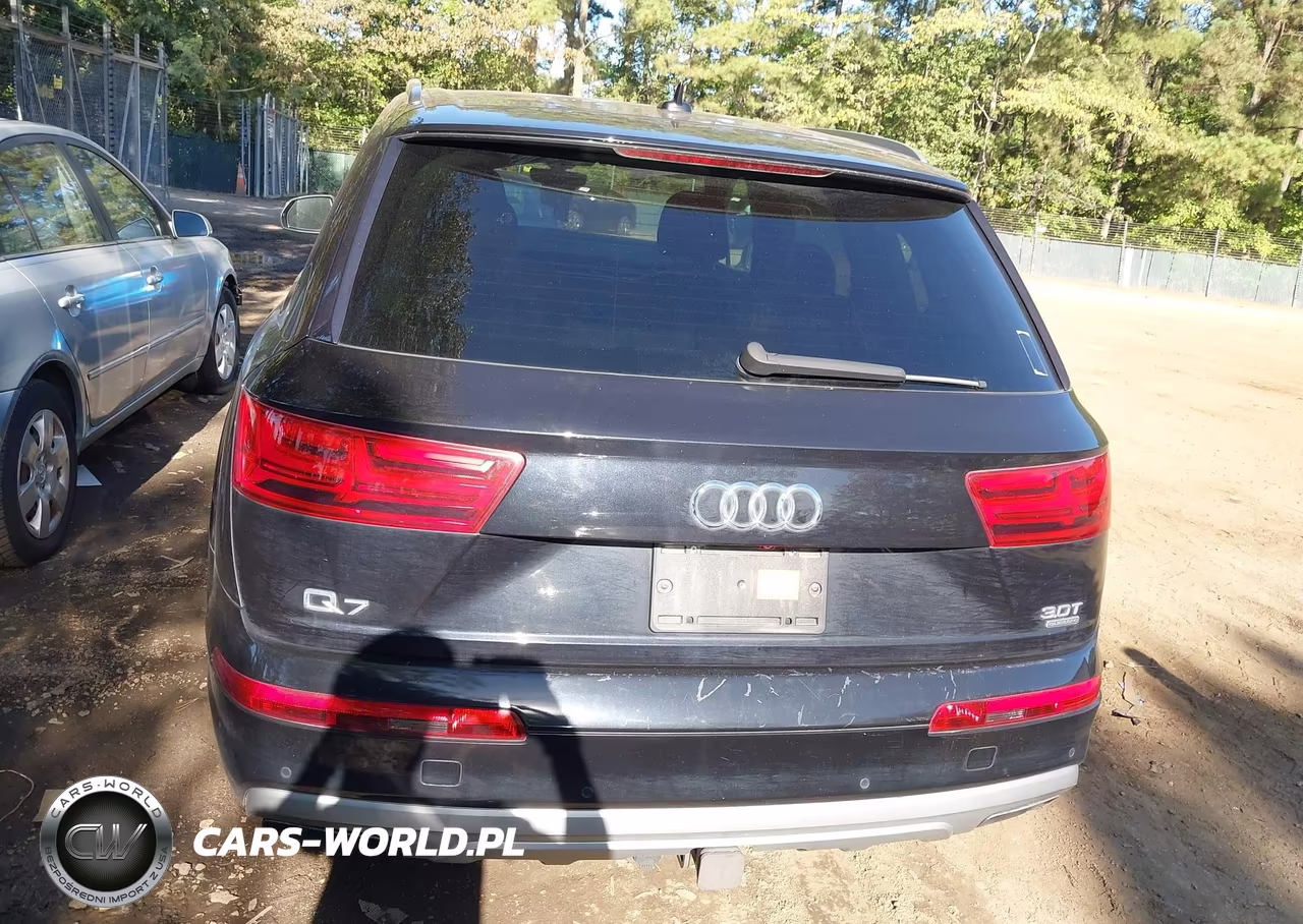 2017 Audi Q7 3.0T Premium VIN:WA1LAAF78HD023531 - 16