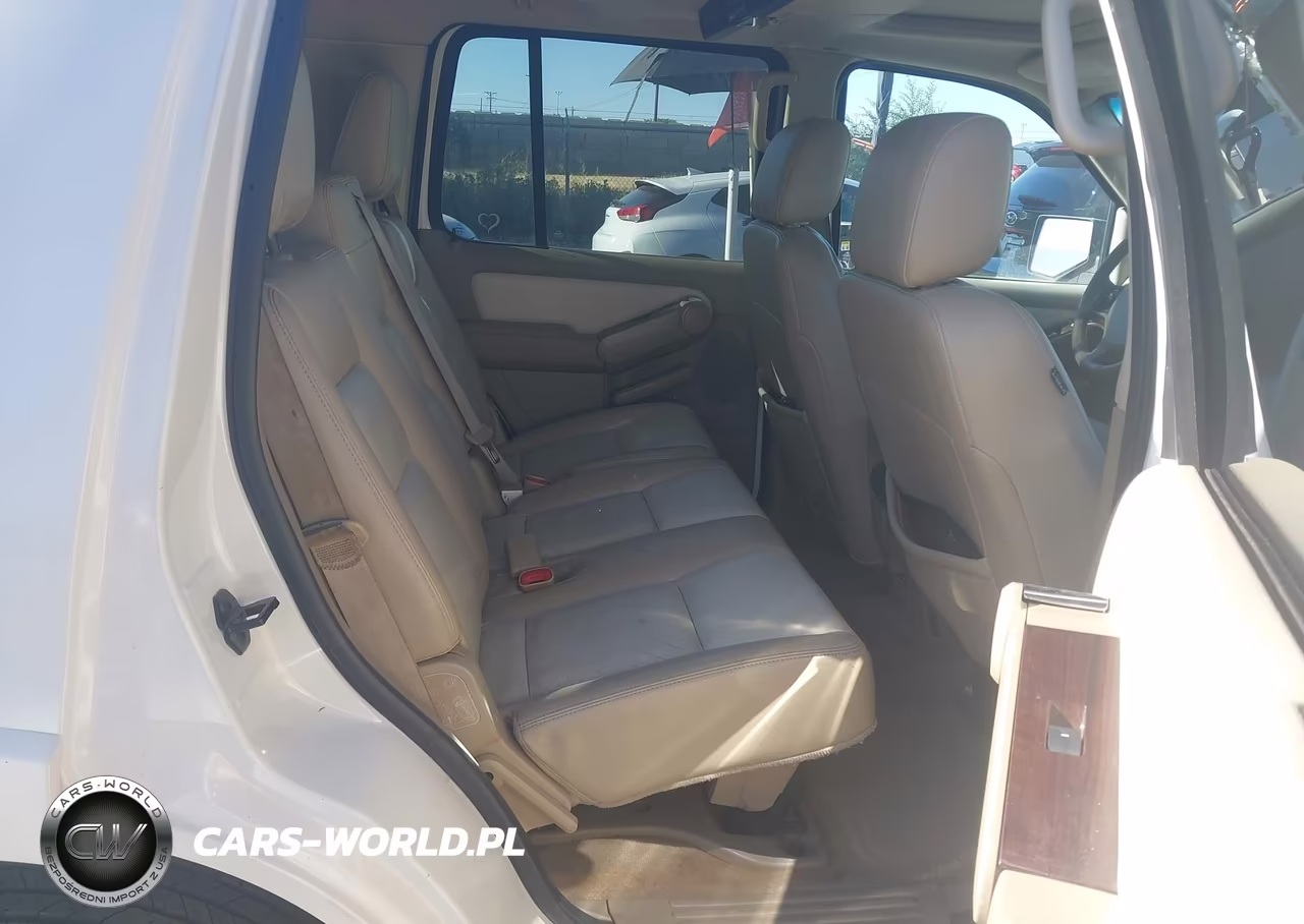 2007 Ford Explorer Limited VIN:1FMEU75837UB80817 - 8