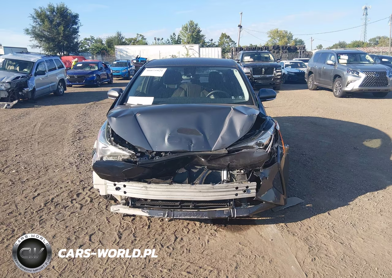 2017 Toyota Prius Two VIN:JTDKBRFU1H3045671 - 12