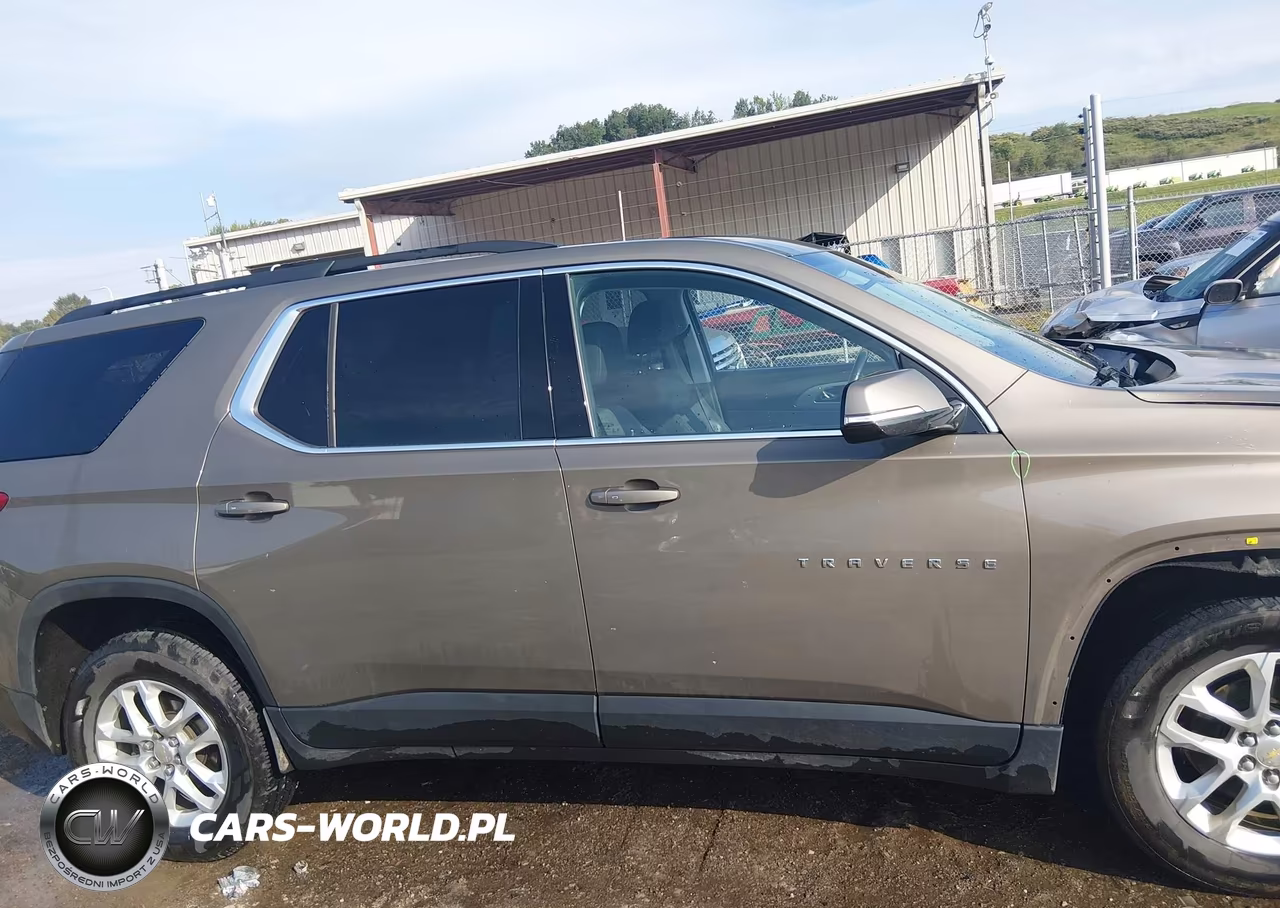 2020 Chevrolet Traverse Awd Lt Cloth VIN:1GNEVGKW7LJ110678 - 13