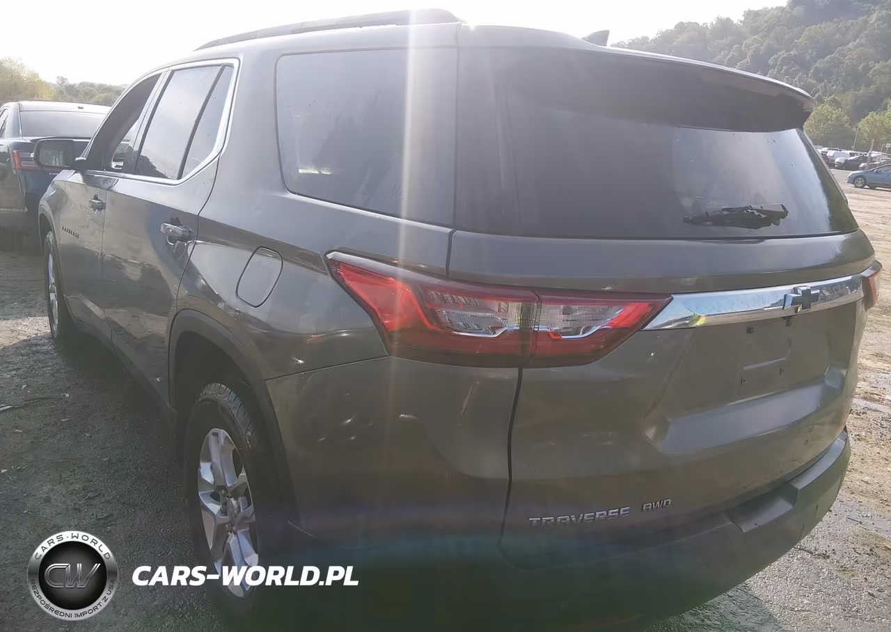 2020 Chevrolet Traverse Awd Lt Cloth VIN:1GNEVGKW7LJ110678 - 3