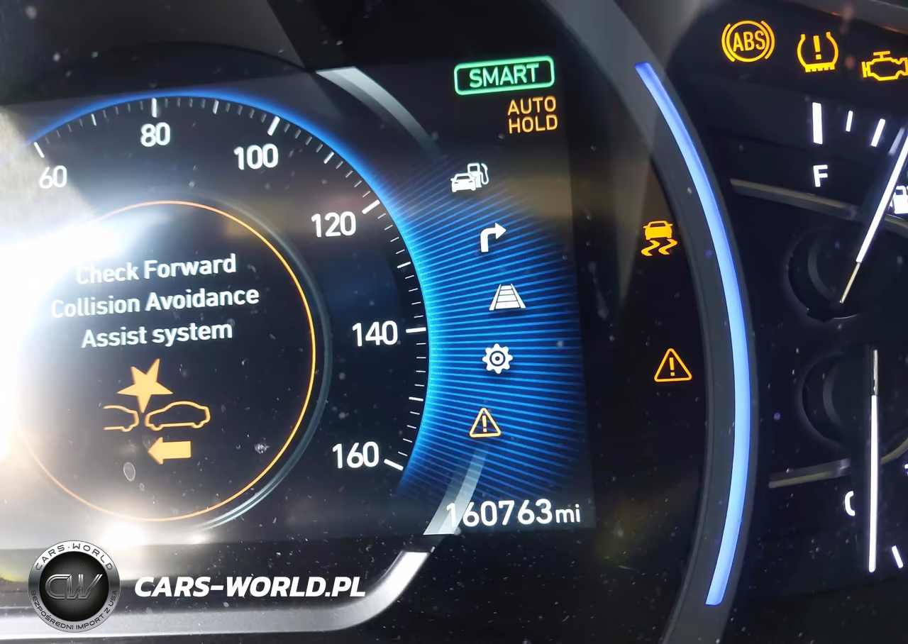 2019 Hyundai Santa Fe Ultimate VIN:5NMS53AD2KH035073 - 15