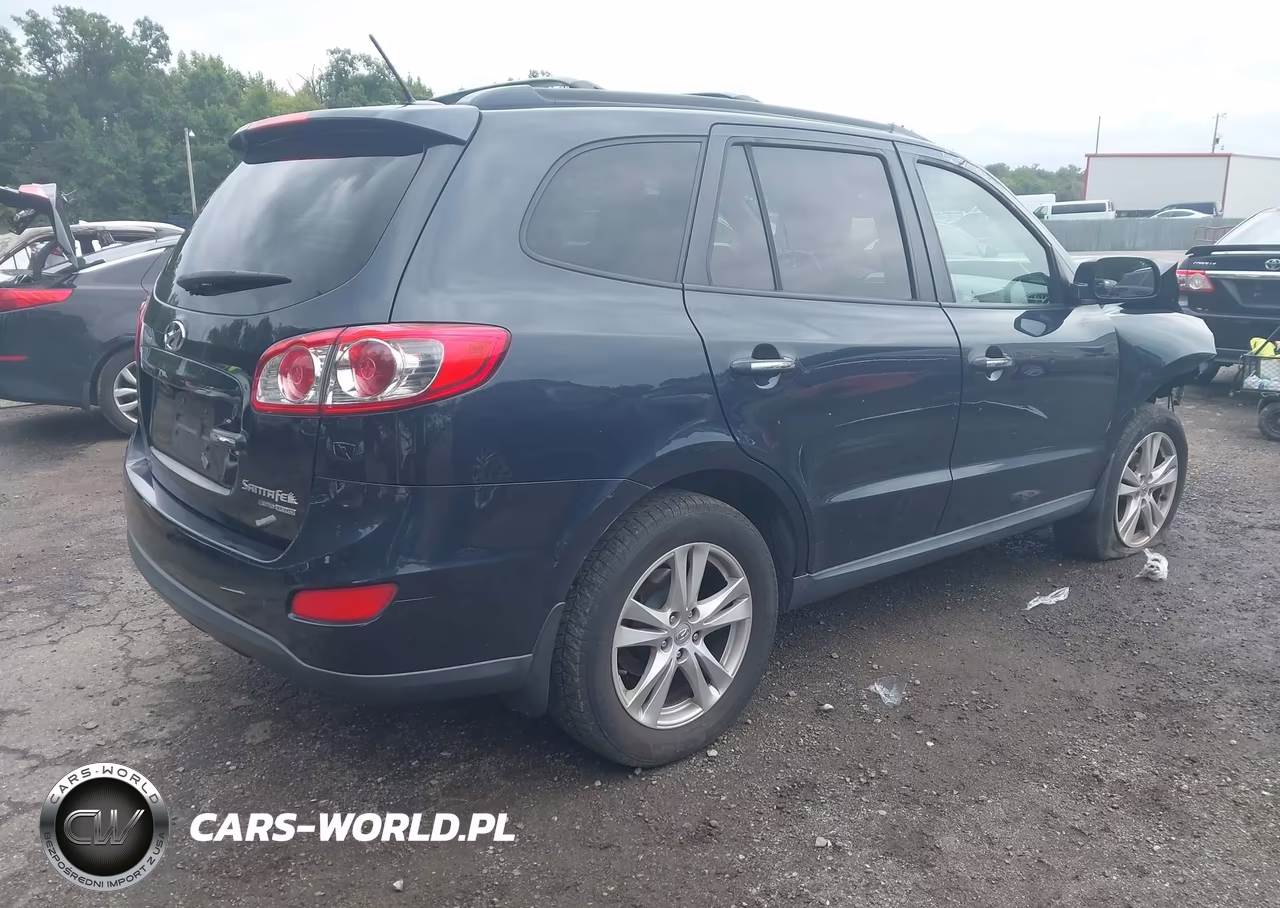 2011 Hyundai Santa Fe Limited V6 VIN:5XYZKDAG9BG026131 - 4