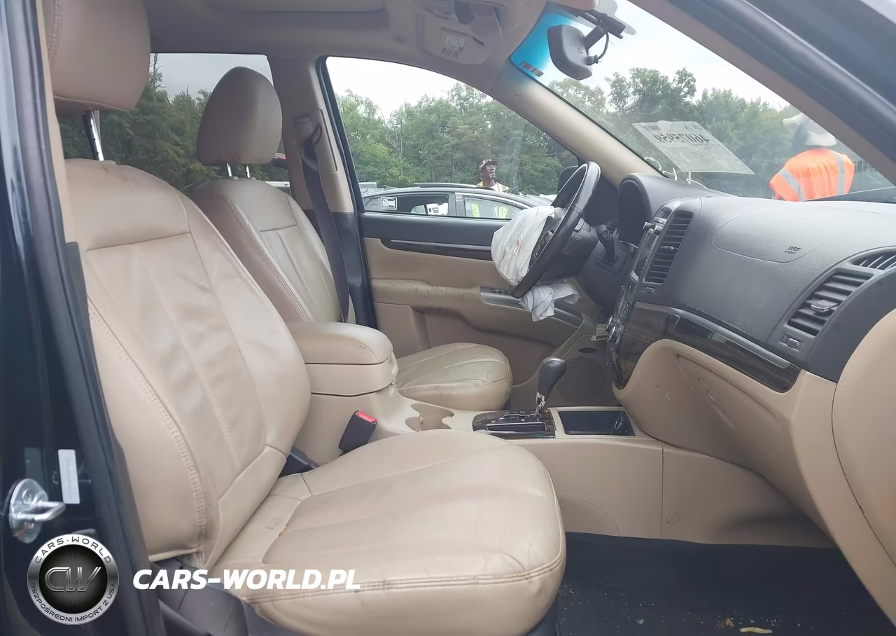 2011 Hyundai Santa Fe Limited V6 VIN:5XYZKDAG9BG026131 - 5