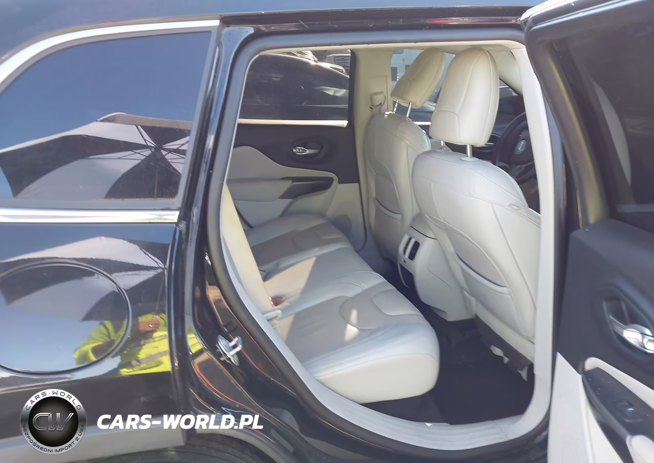 2019 Jeep Cherokee Limited Fwd VIN:1C4PJLDB5KD325280 - 8