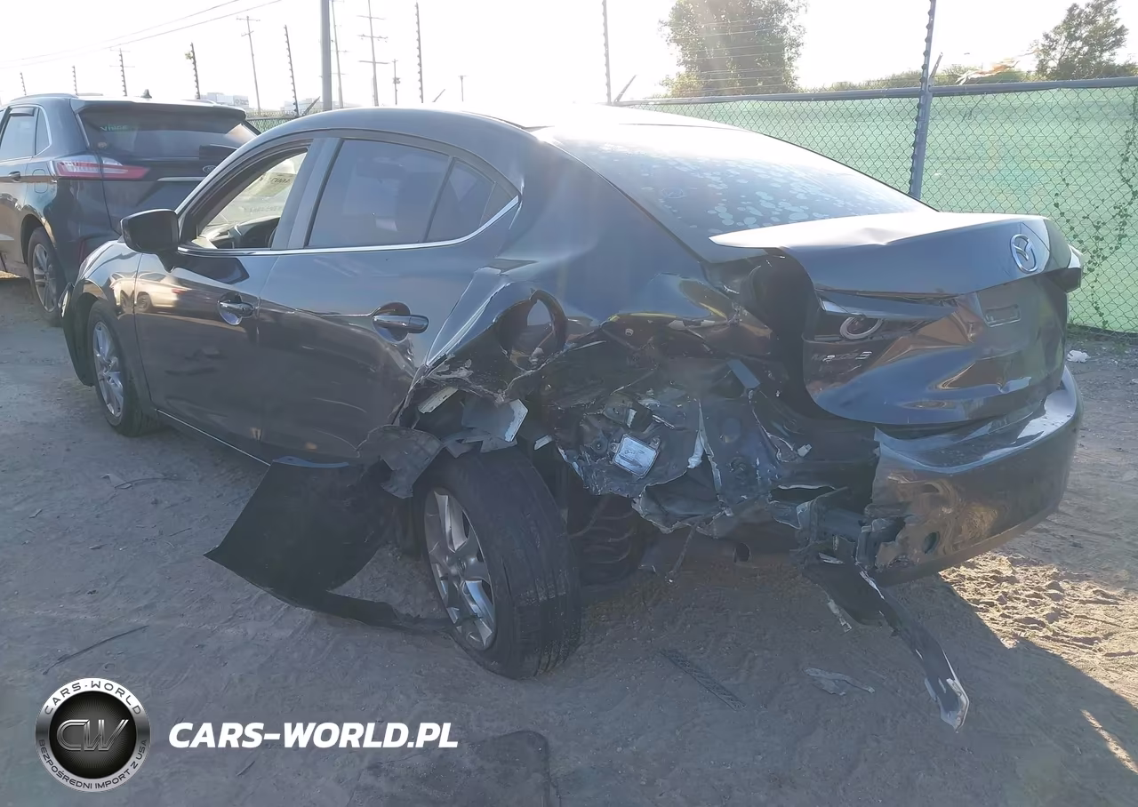 2016 Mazda Mazda3 I Sport VIN:3MZBM1U76GM322415 - 3