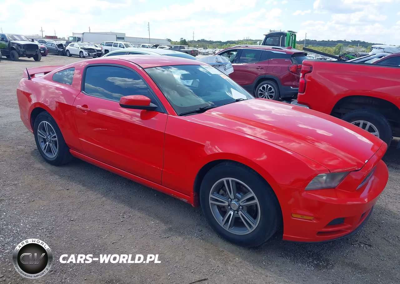 2013 Ford Mustang V6 Premium VIN:1ZVBP8AM5D5205145 - 1