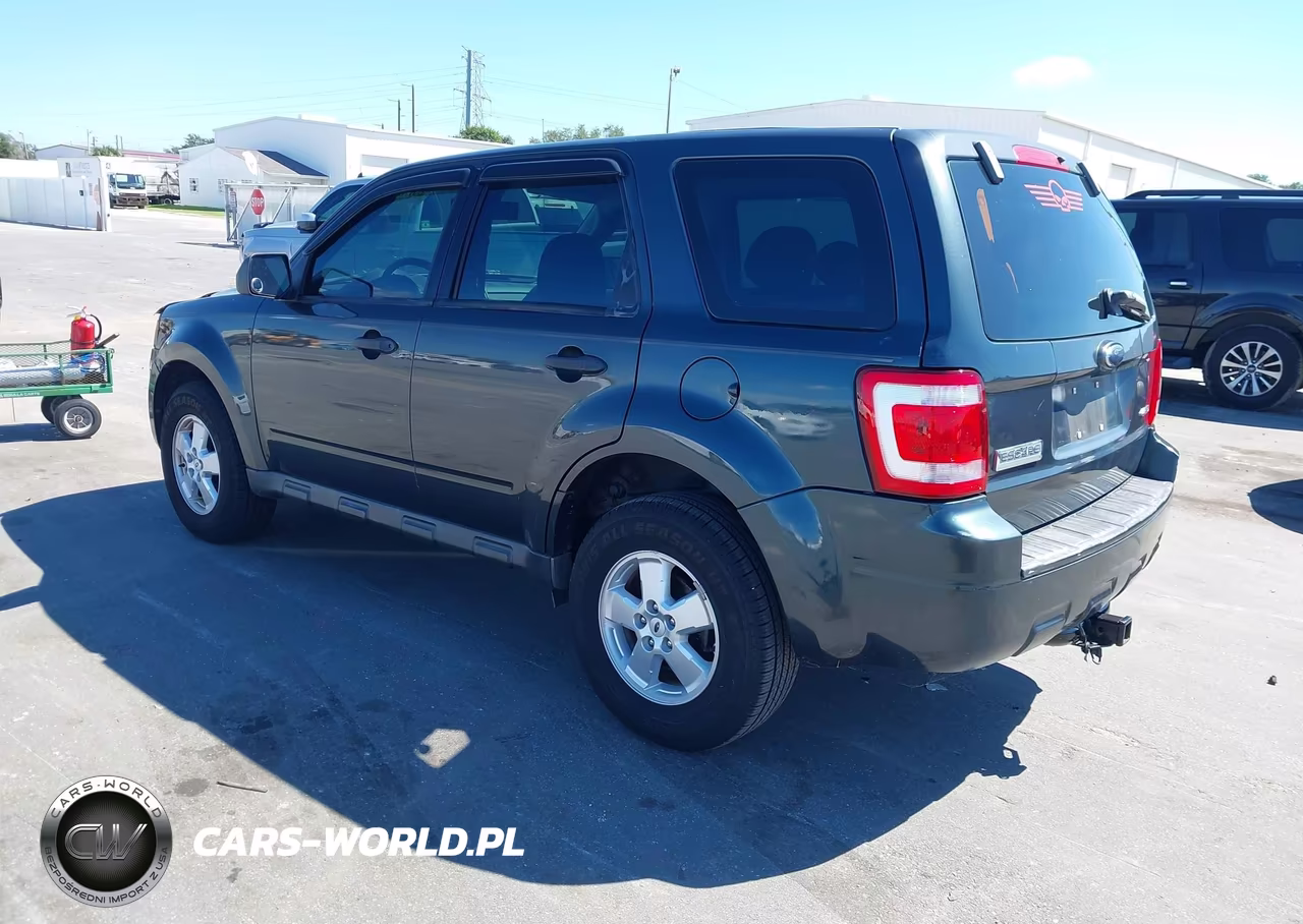 2009 Ford Escape Xls VIN:1FMCU92799KB87140 - 3