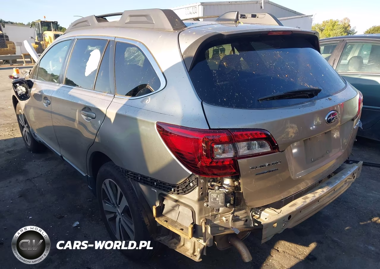 2018 Subaru Outback 2.5I Limited VIN:4S4BSANC3J3305600 - 3