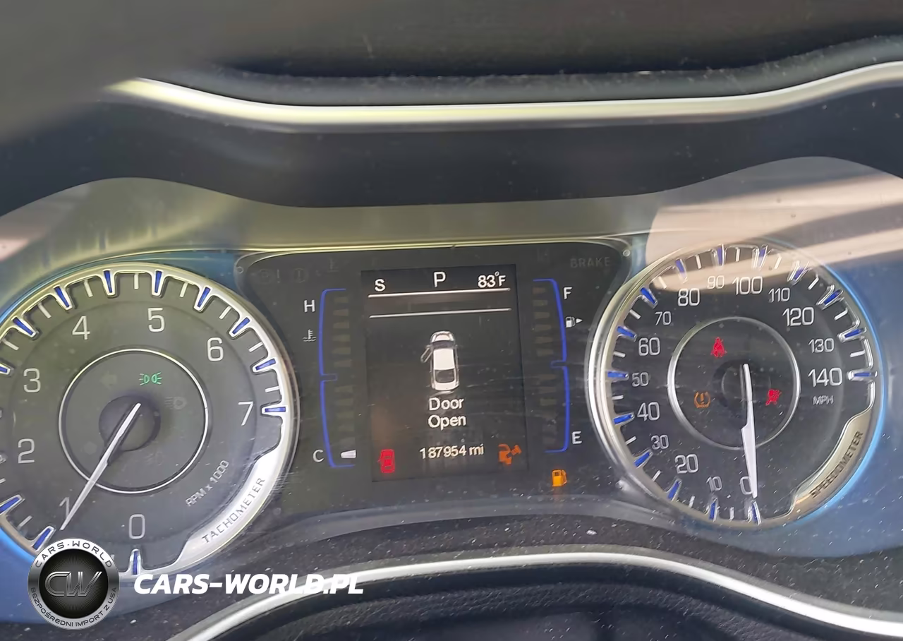 2015 Chrysler 200 Limited VIN:1C3CCCAB7FN503398 - 7